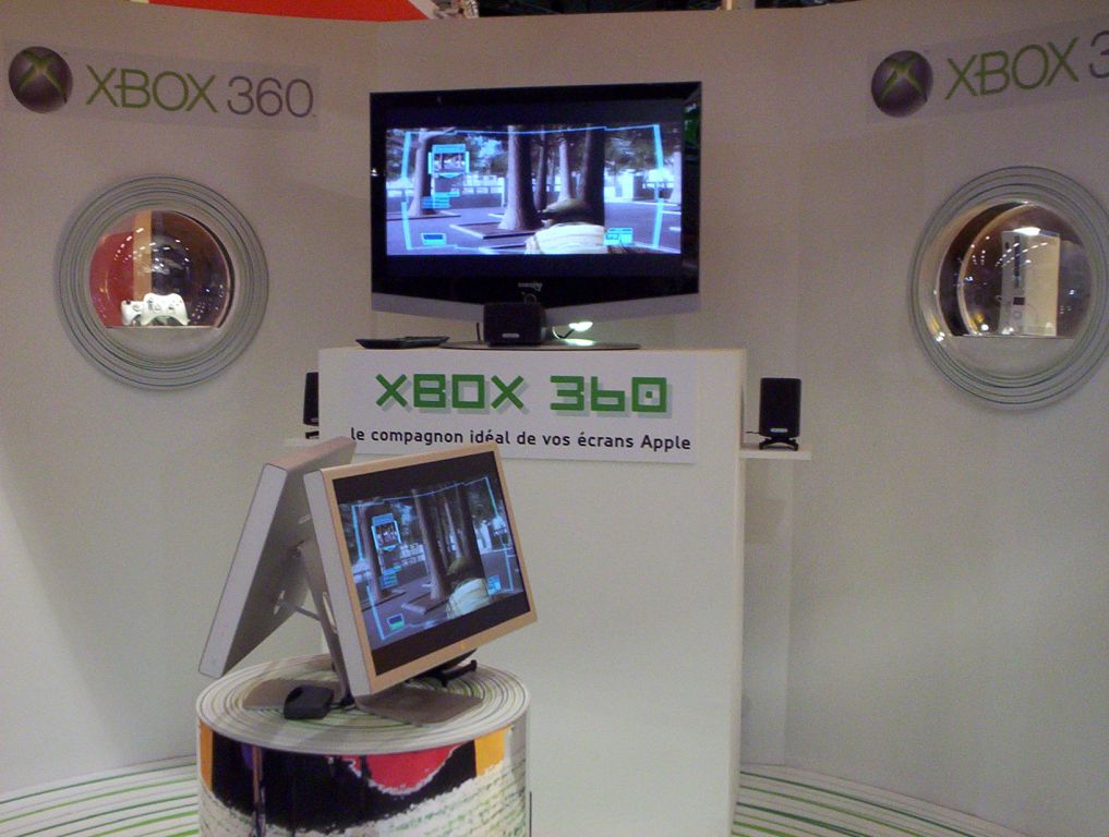 photo_apple_expo_22-09-2005_02