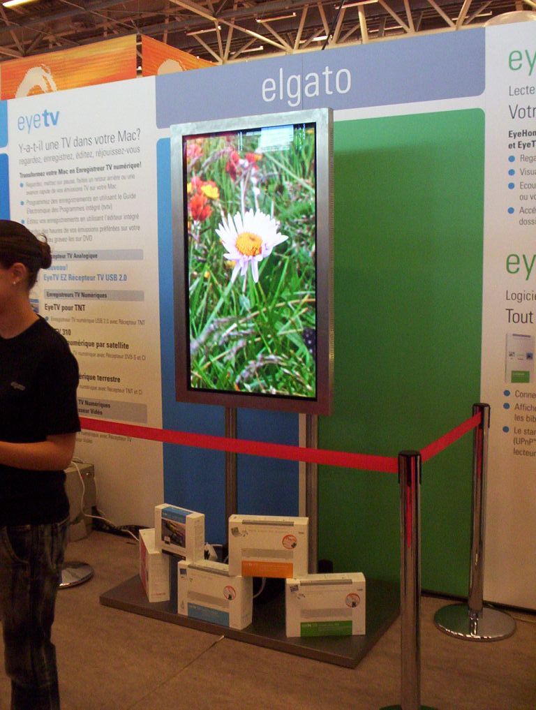 photo_apple_expo_22-09-2005_09