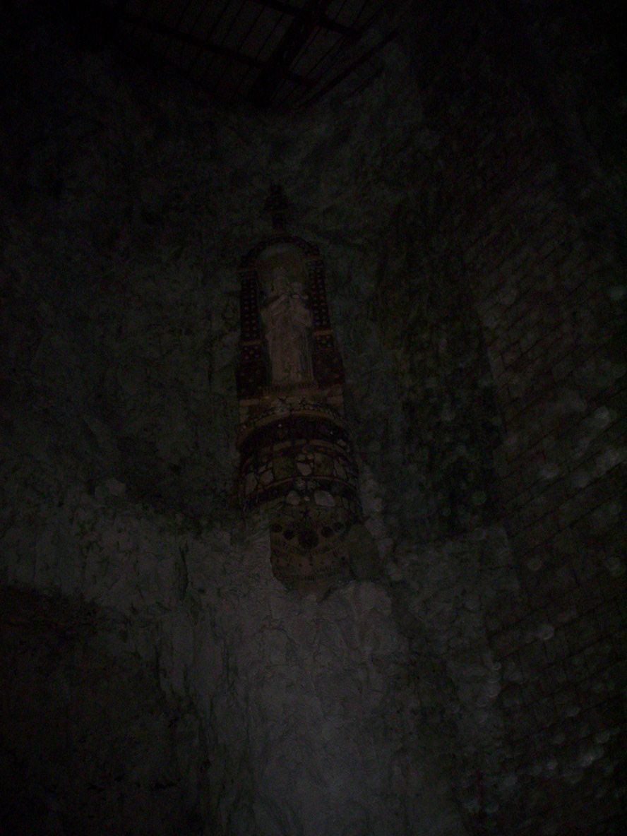 photo_grotte_de_naours_29-08-2005_021
