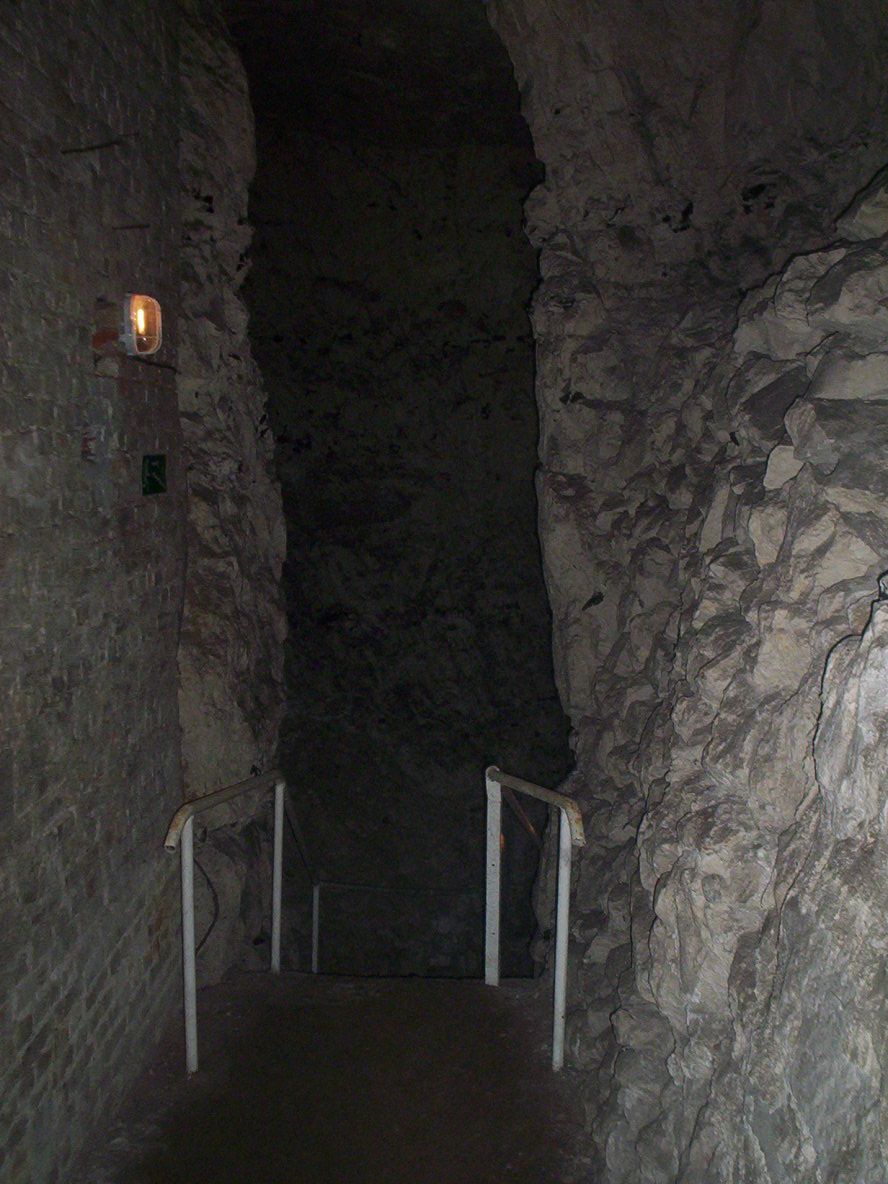 photo_grotte_de_naours_29-08-2005_023