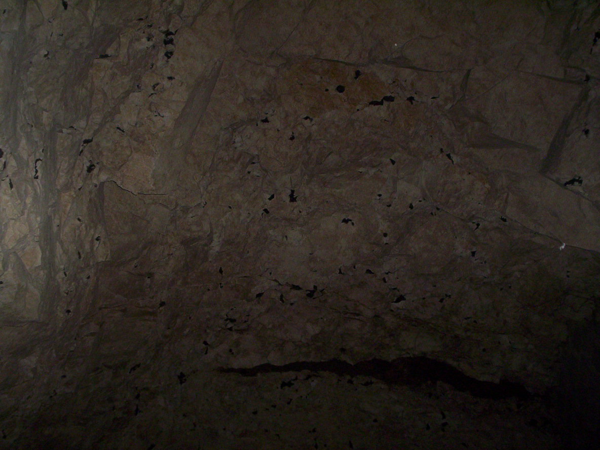 photo_grotte_de_naours_29-08-2005_053