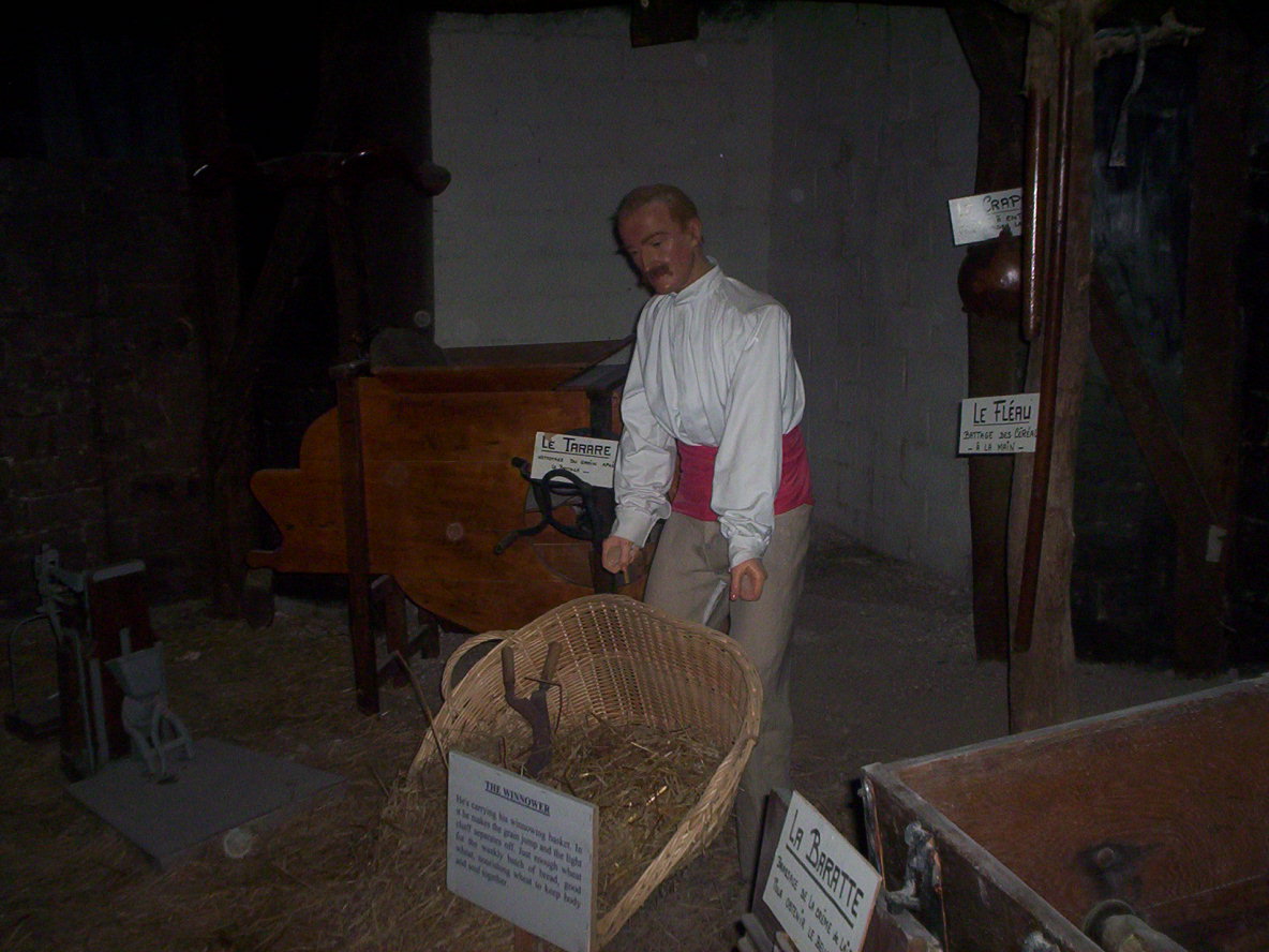 photo_grotte_de_naours_29-08-2005_069