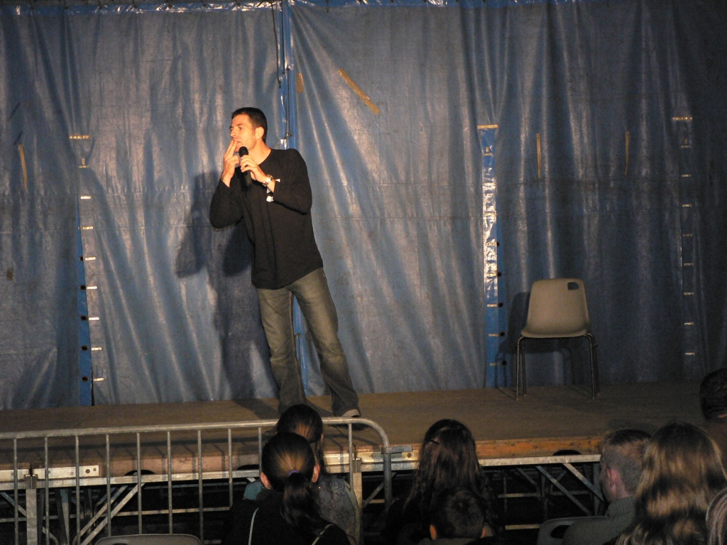 photo_spectacle_eric_chitcatt_02-09-2006_040