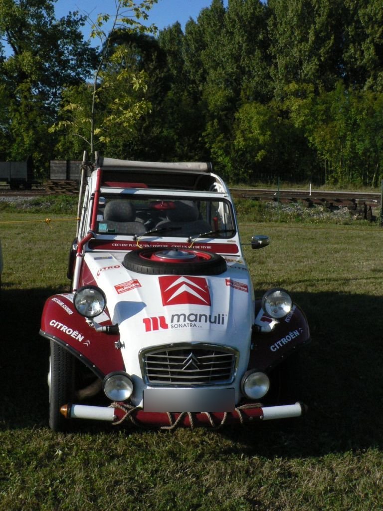 photo_journee_du_patrimoine_2cv_froissy_18-09-2005_02