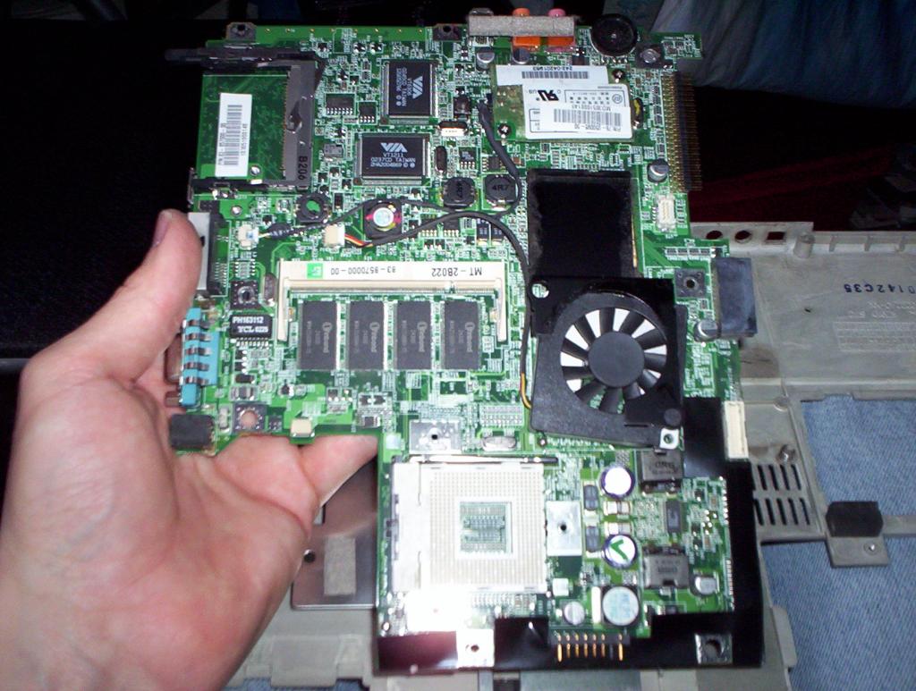 photo_demontage_portable_gericom_13-02-2005_07